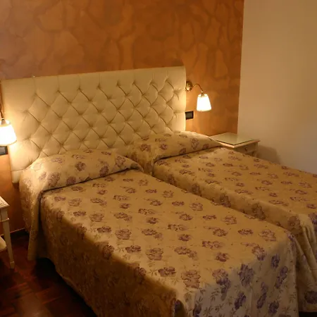 Otel Dell'orto Chiavari